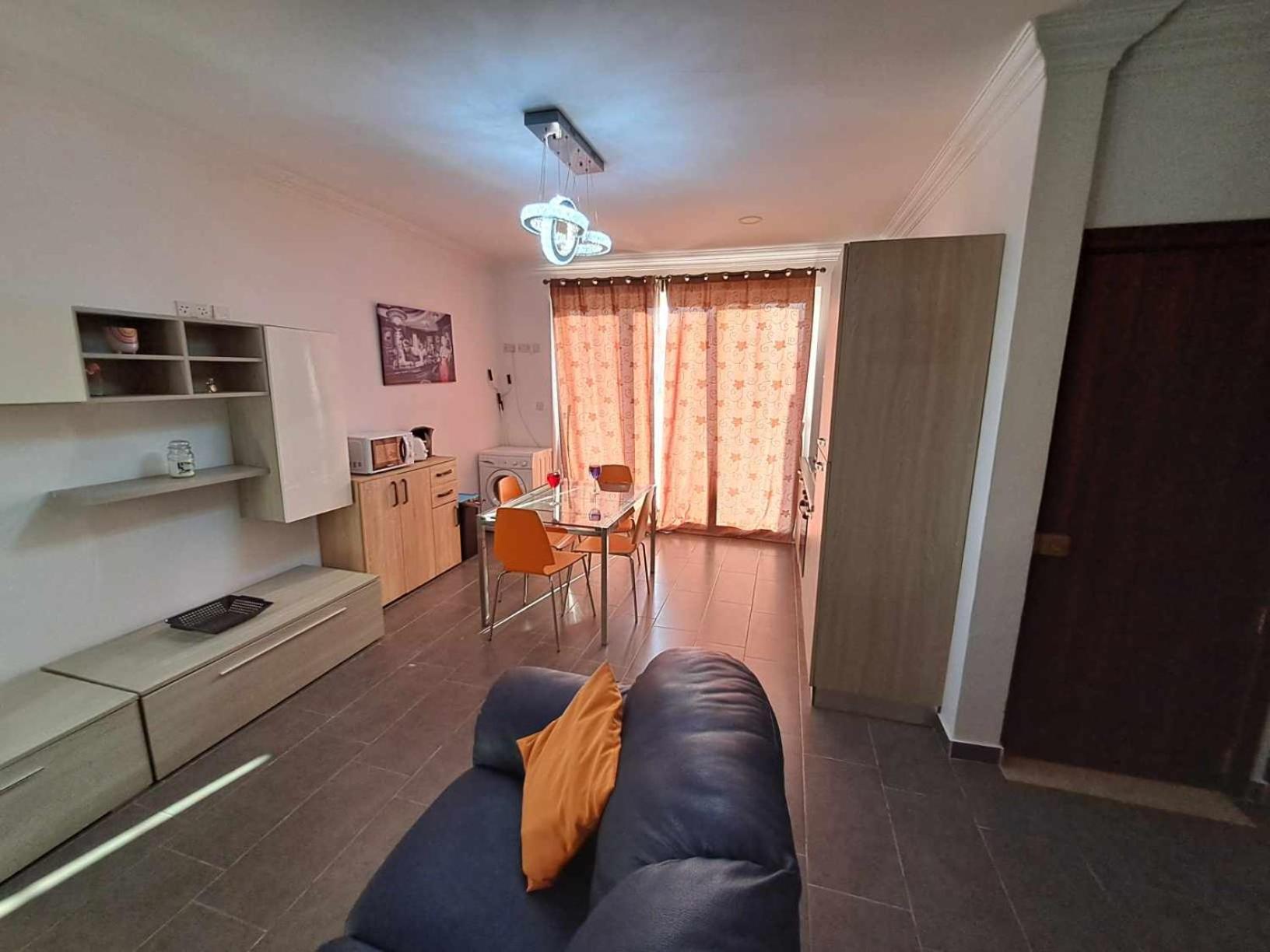 St Julians Sliema Penthouse 3 Minutes Walk From Seafront Apartment Exterior foto
